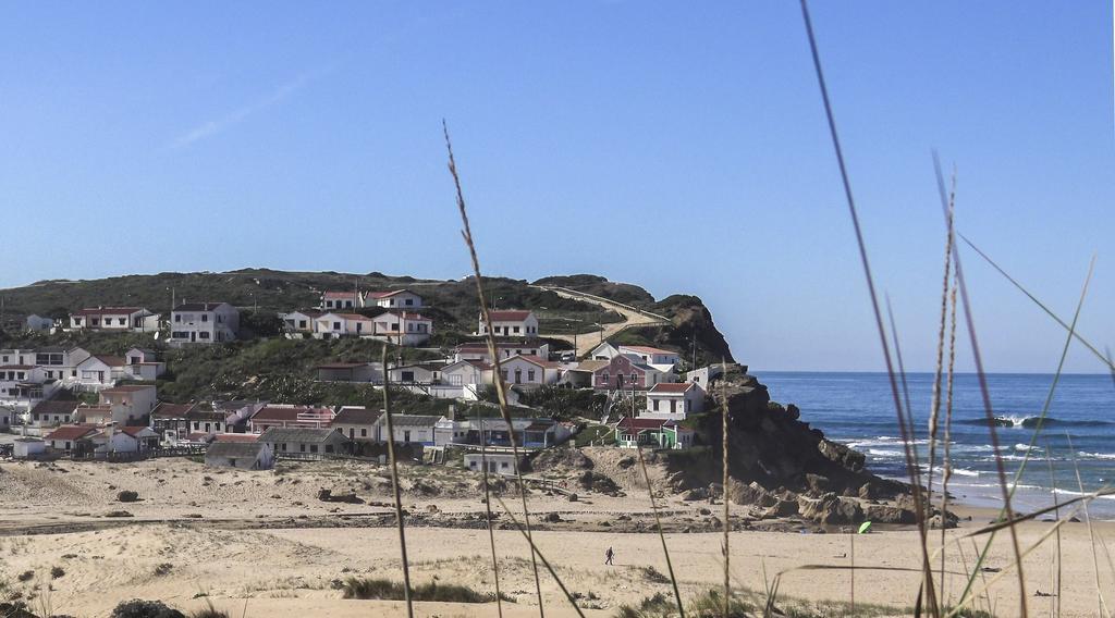 Anchorhouse Portugal Hotell Aljezur Exteriör bild